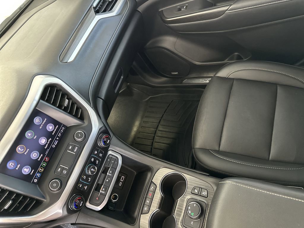 Certified 2022 GMC Acadia SLT w/ Technology Package FWD image 33