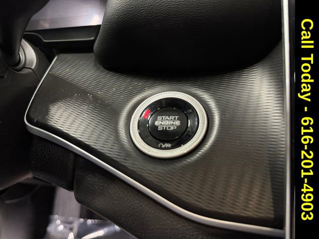 Used 2024 Jeep Grand Cherokee L Altitude image 20