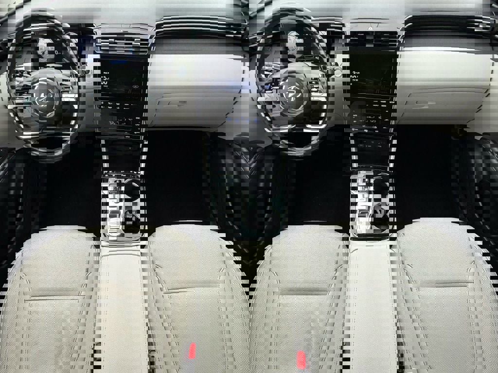 Used 2023 Hyundai Tucson Limited image 16