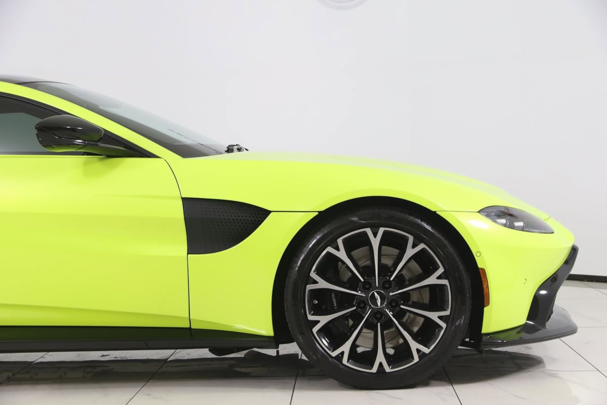 Used 2019 Aston Martin V8 Vantage Coupe RWD image 63