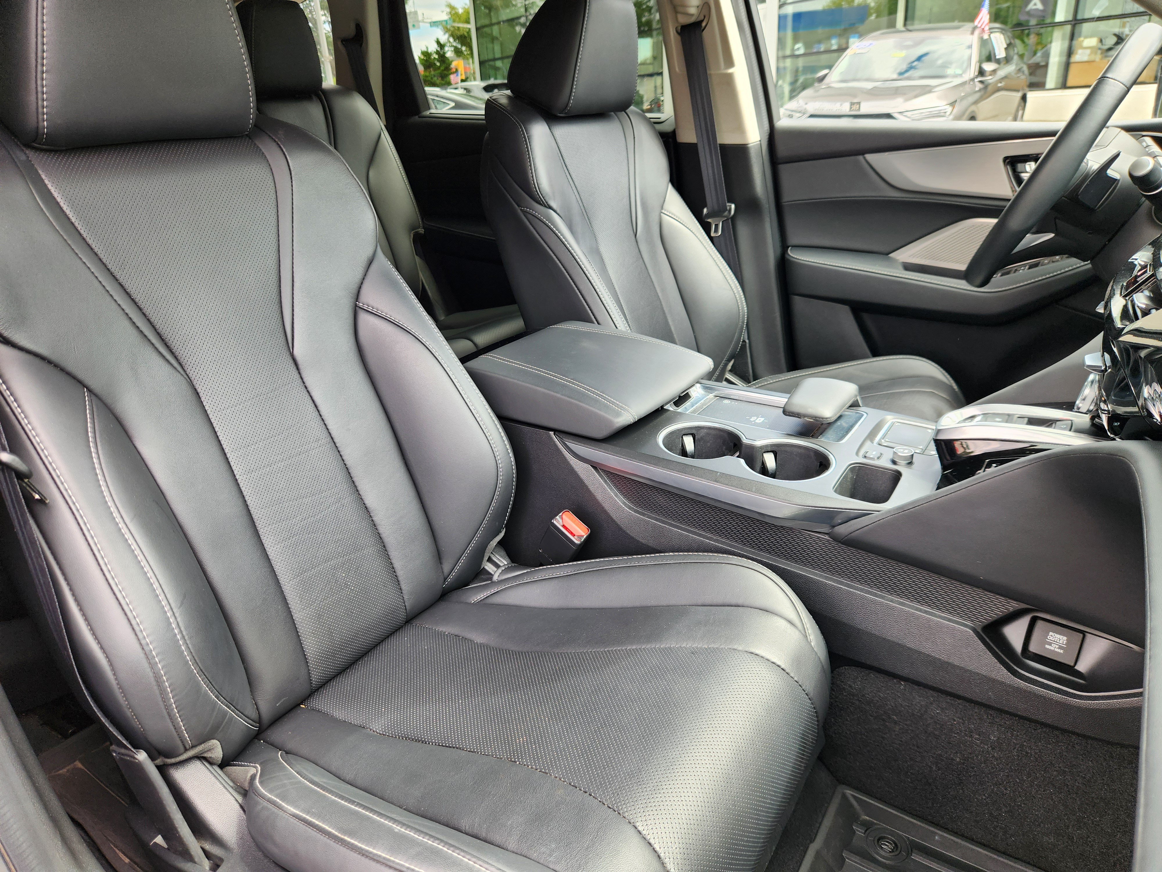 Used 2023 Acura MDX w/ Technology Package AWD/4WD image 15