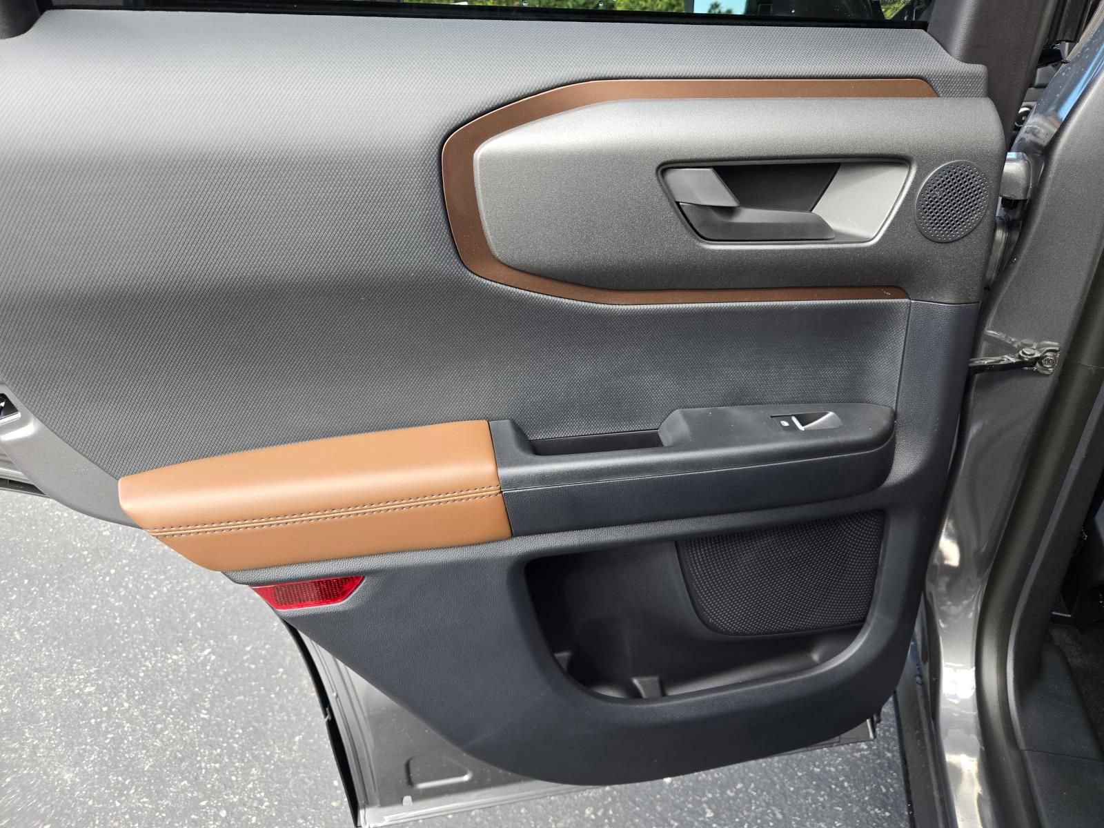 New 2025 Ford Bronco Sport Outer Banks w/ Outer Banks Tech Package+ AWD/4WD image 27