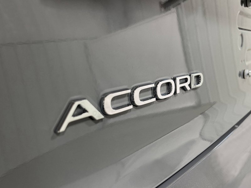 New 2025 Honda Accord Touring image 9