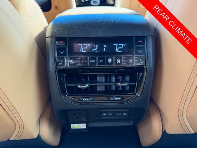 New 2027 Jeep Grand Cherokee Summit w/ Adv Protech Group IV AWD/4WD image 15