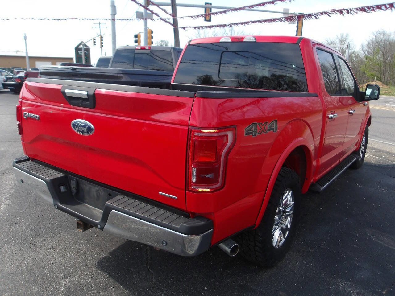 Used 2015 Ford F150 XLT w/ Equipment Group 302A Luxury AWD/4WD image 5