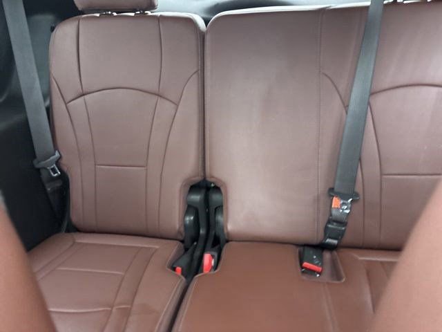 Used 2021 Buick Enclave Avenir image 35