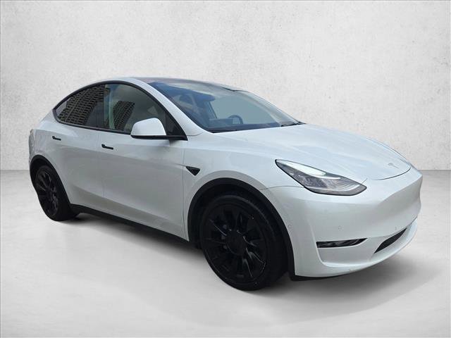 Used 2021 Tesla Model Y Long Range AWD/4WD video 3