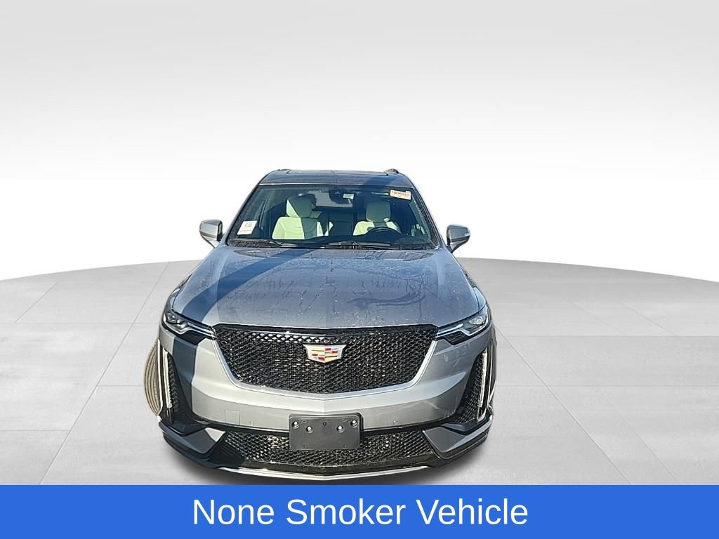Used 2023 Cadillac XT6 Sport image 10