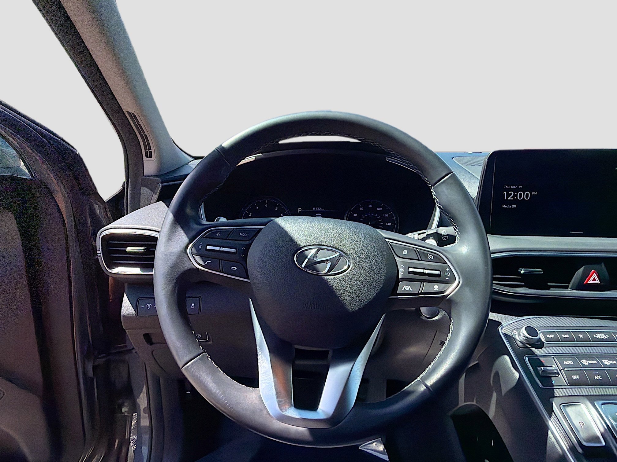 Used 2023 Hyundai Santa Fe SEL image 36