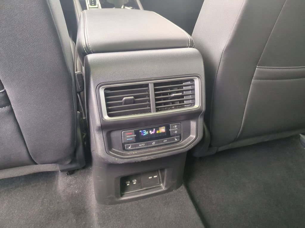 Used 2025 Volkswagen Atlas SEL AWD/4WD image 21