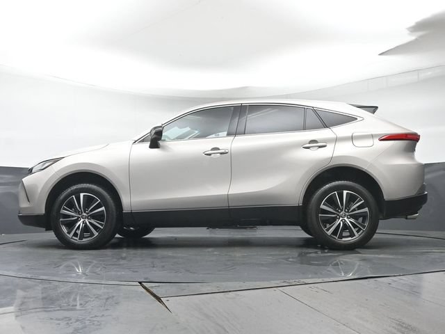 Used 2024 Toyota Venza LE AWD/4WD image 35