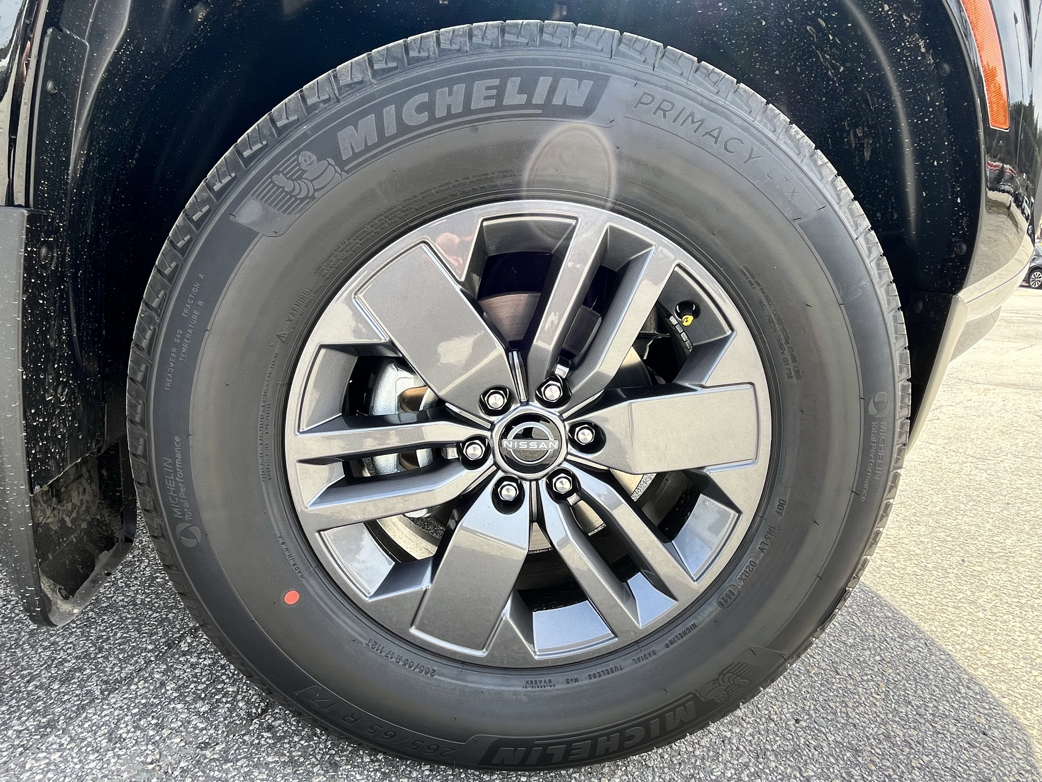 New 2026 Nissan Frontier SV image 9