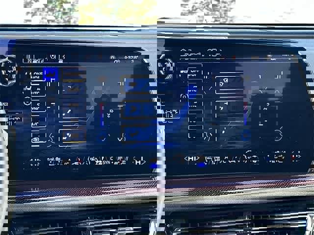 Used 2024 Chevrolet Traverse RS w/ LPO, Floor Liner Package image 16