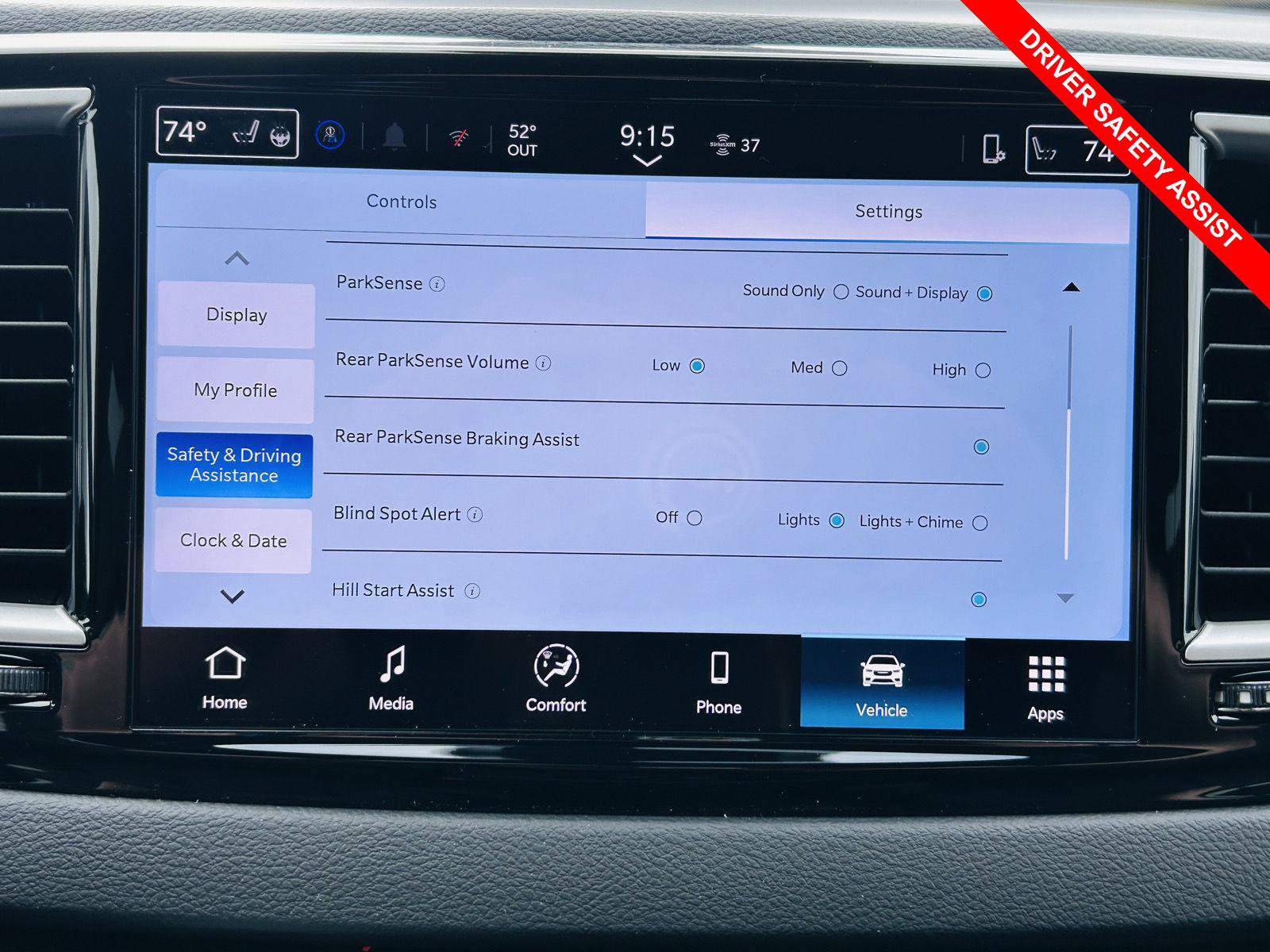 New 2026 Chrysler Voyager LX FWD image 8