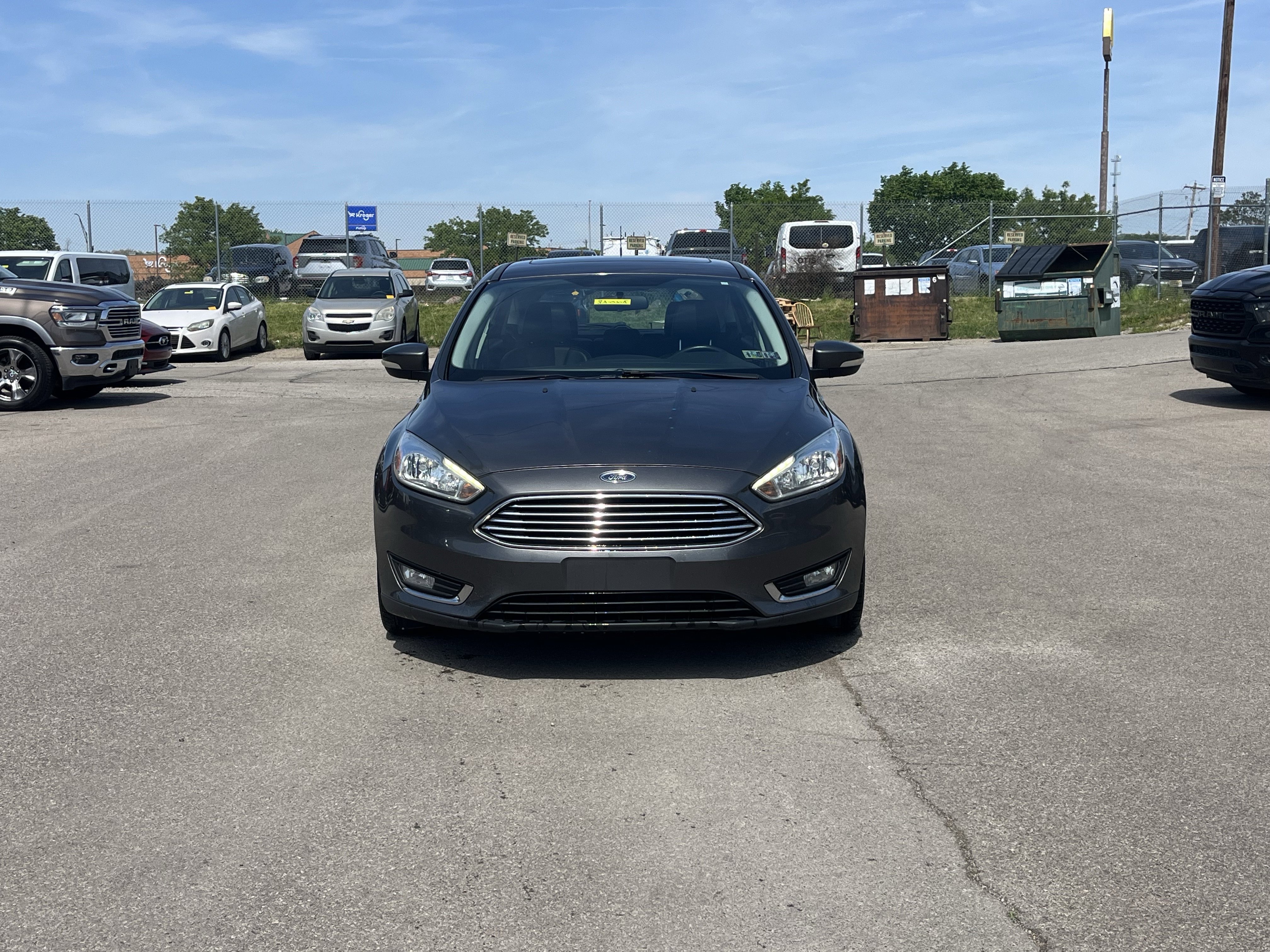 Used 2015 Ford Focus Titanium FWD image 2