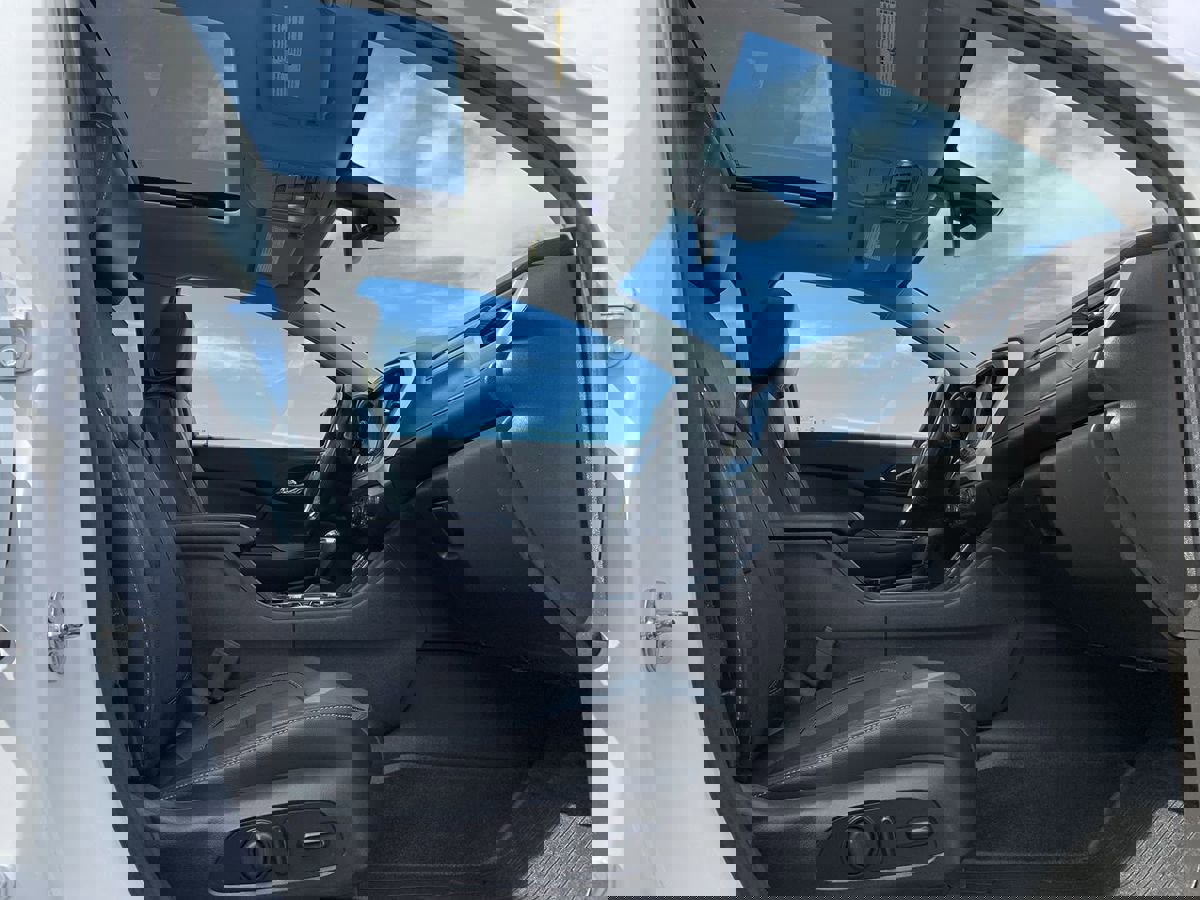 Used 2018 GMC Acadia SLT image 31