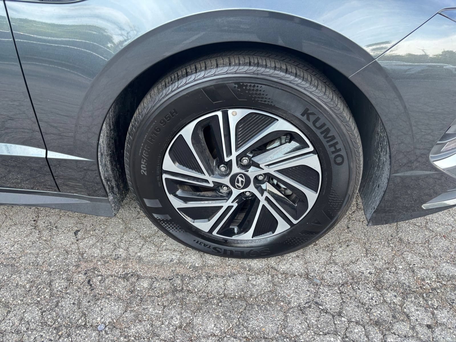 Used 2026 Hyundai Sonata Blue FWD image 30