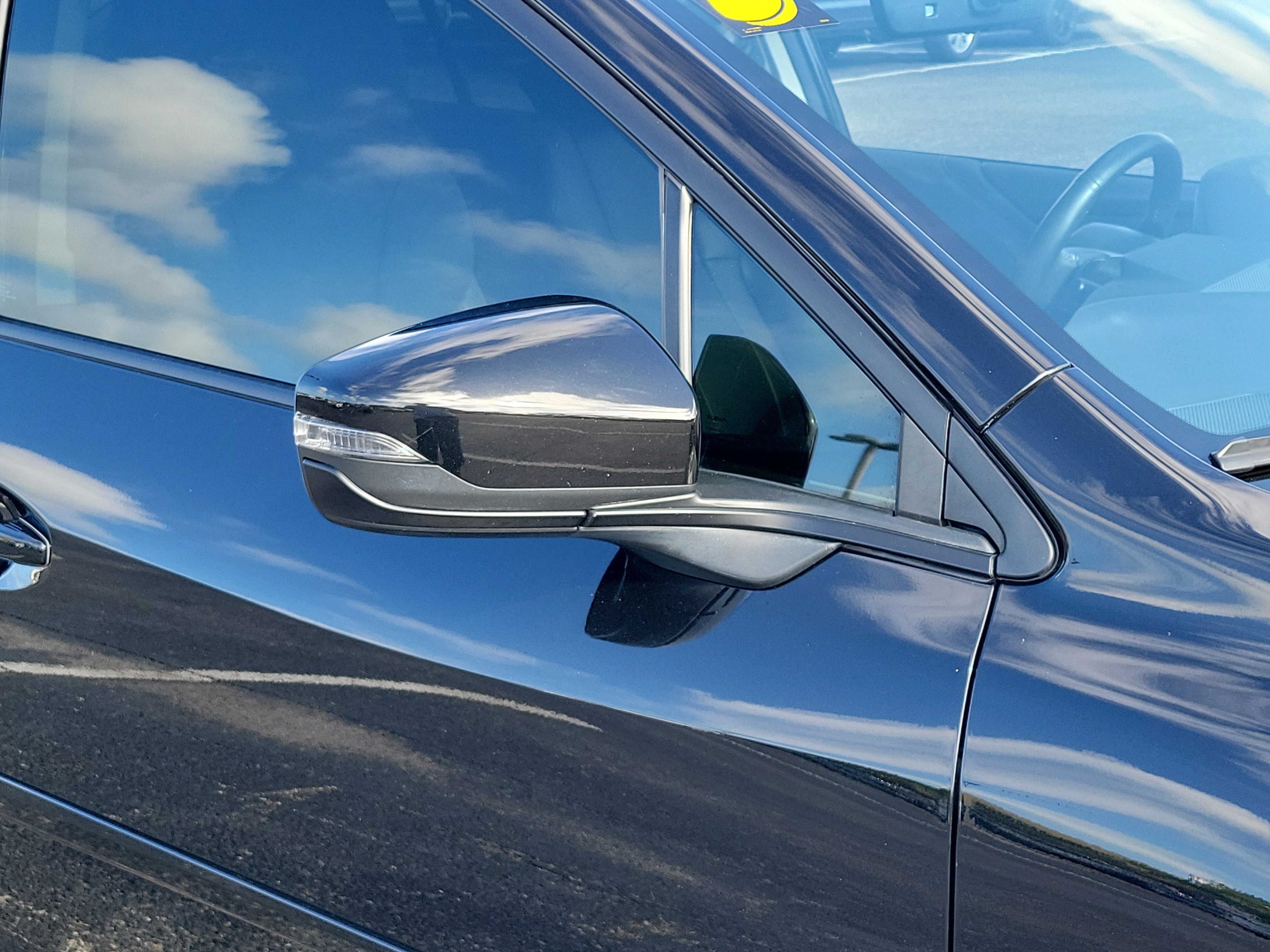 Used 2023 Subaru Legacy Limited image 9