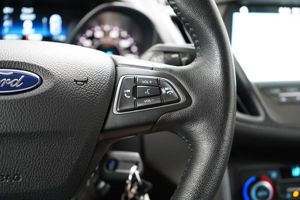 Certified 2018 Ford Escape SEL FWD image 16