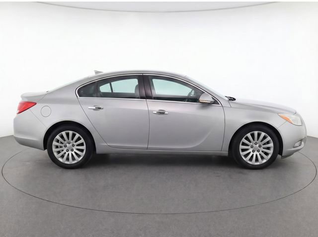 Used 2012 Buick Regal Premium image 8