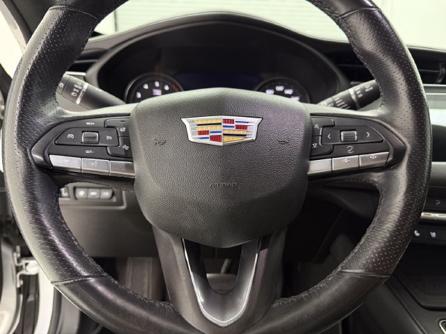 Used 2020 Cadillac XT4 Sport FWD image 9