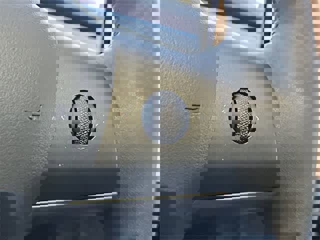 Used 2022 Tesla Model Y Long Range image 25