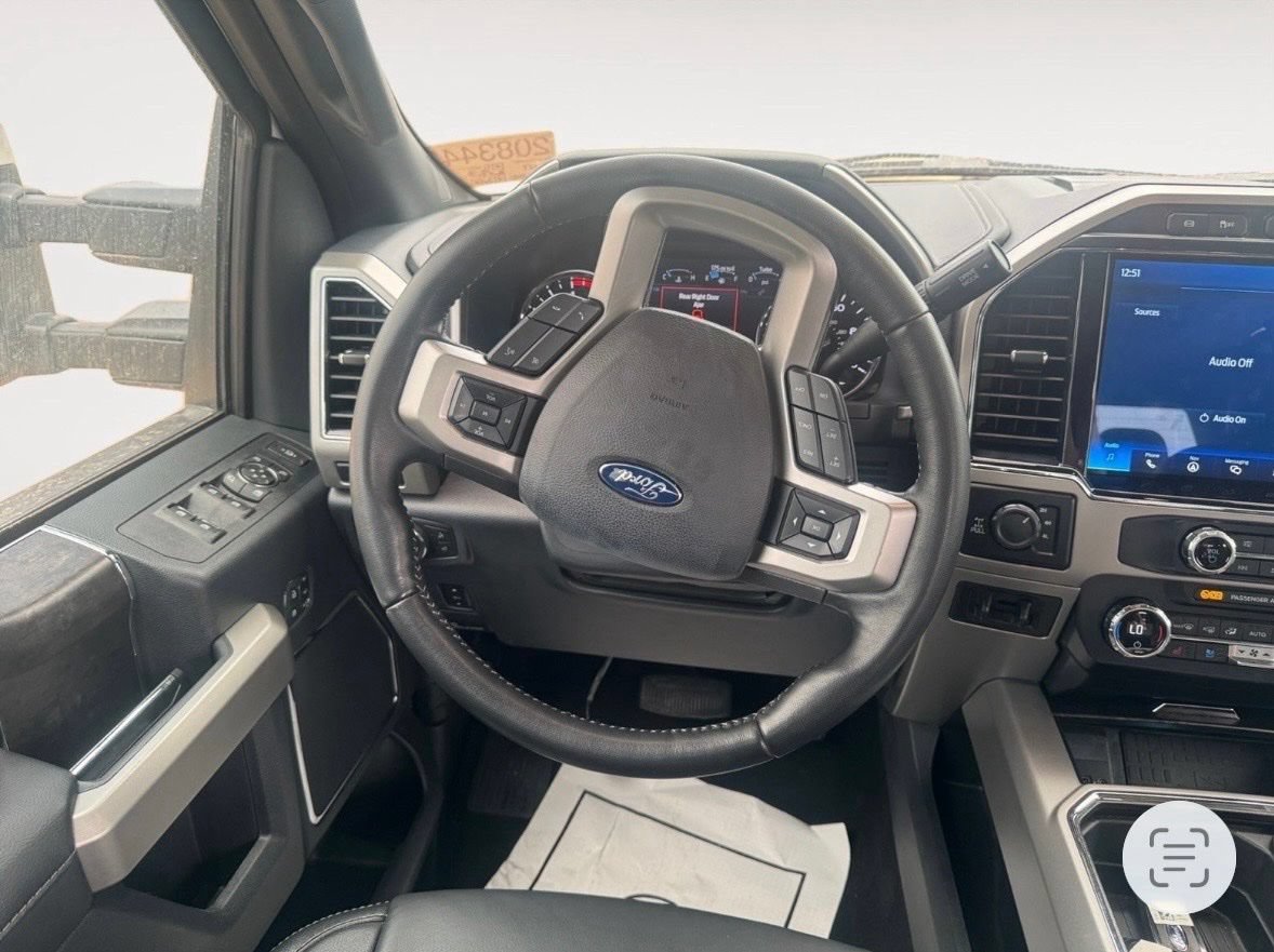 Used 2022 Ford F250 Lariat w/ Lariat Ultimate Package AWD/4WD image 12