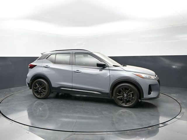 Certified 2024 Nissan Kicks SR w/ SR Premium Package FWD image 6