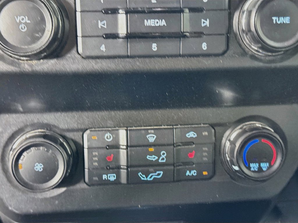 Used 2019 Ford F150 XLT w/ Equipment Group 302A Luxury AWD/4WD image 20