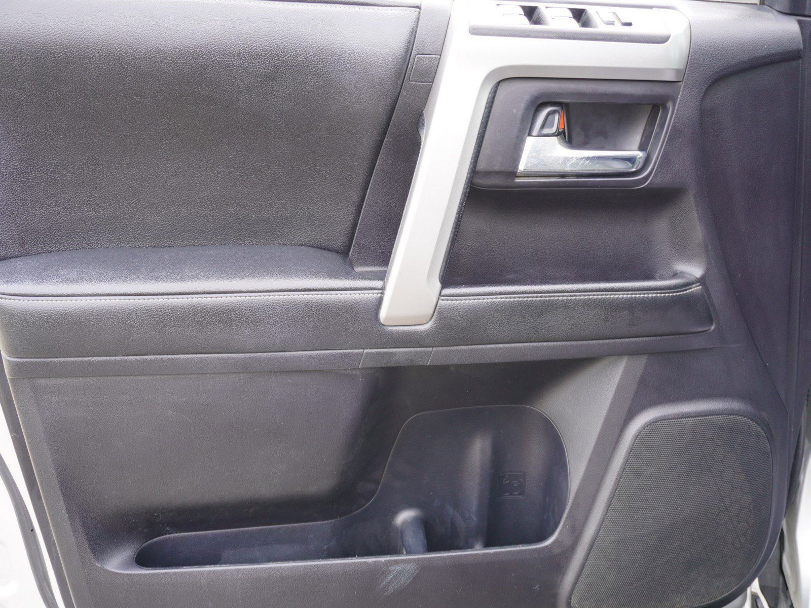 Used 2014 Toyota 4Runner SR5 Premium image 20