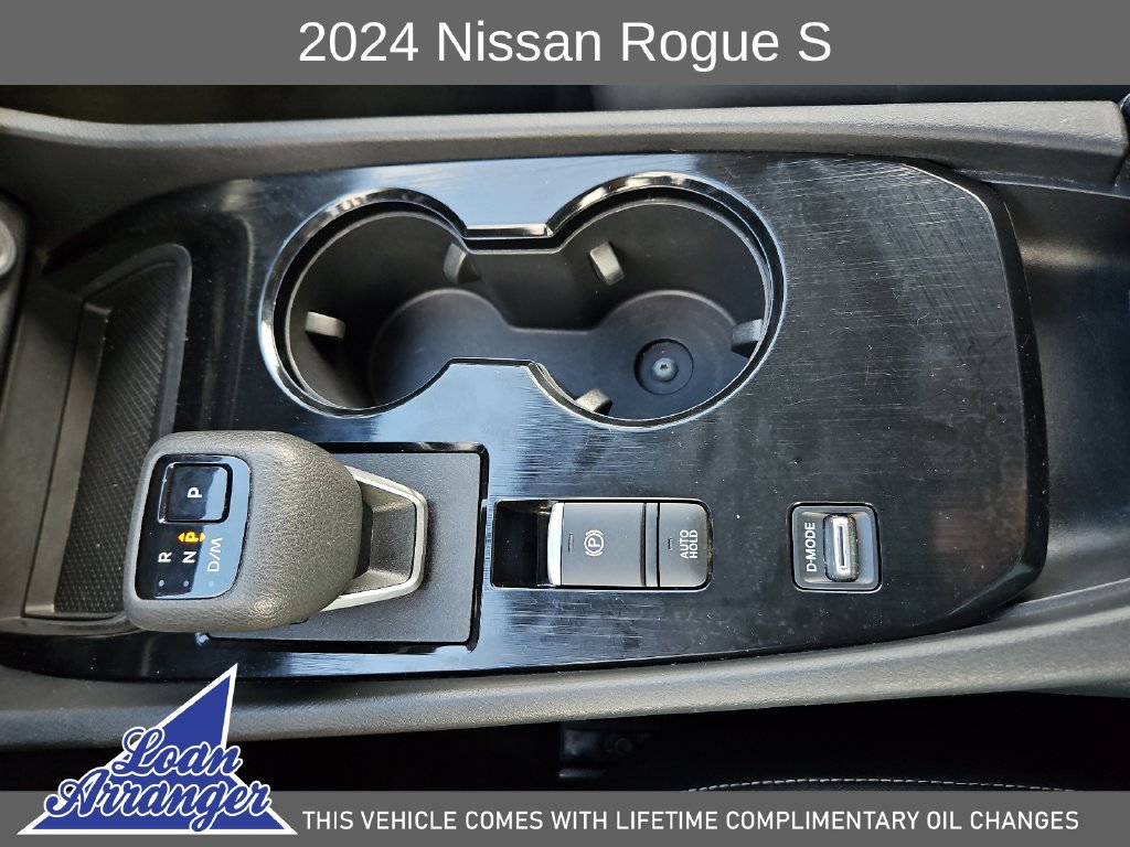 Used 2024 Nissan Rogue S FWD image 28