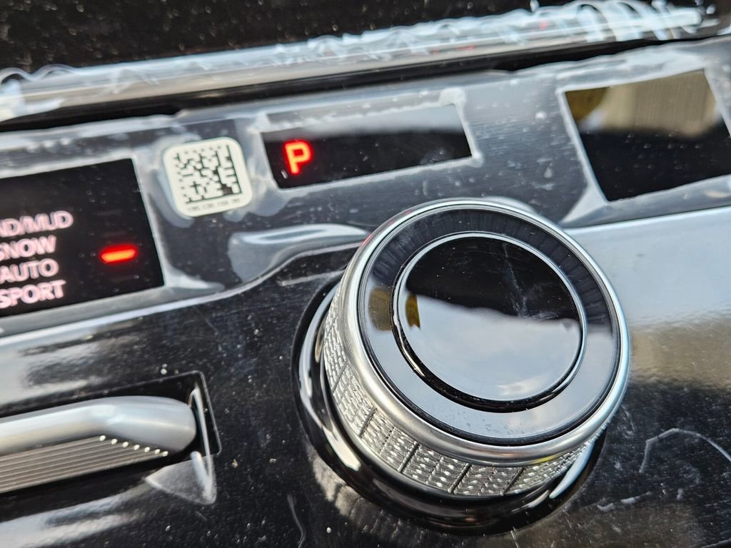 New 2025 Jeep Grand Cherokee Limited image 24