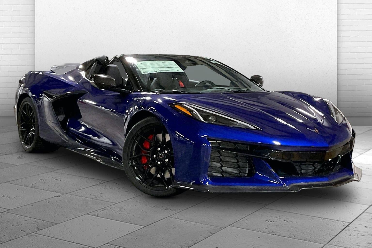 New 2027 Chevrolet Corvette Z06 w/ Stealth Interior Trim Package RWD image 1