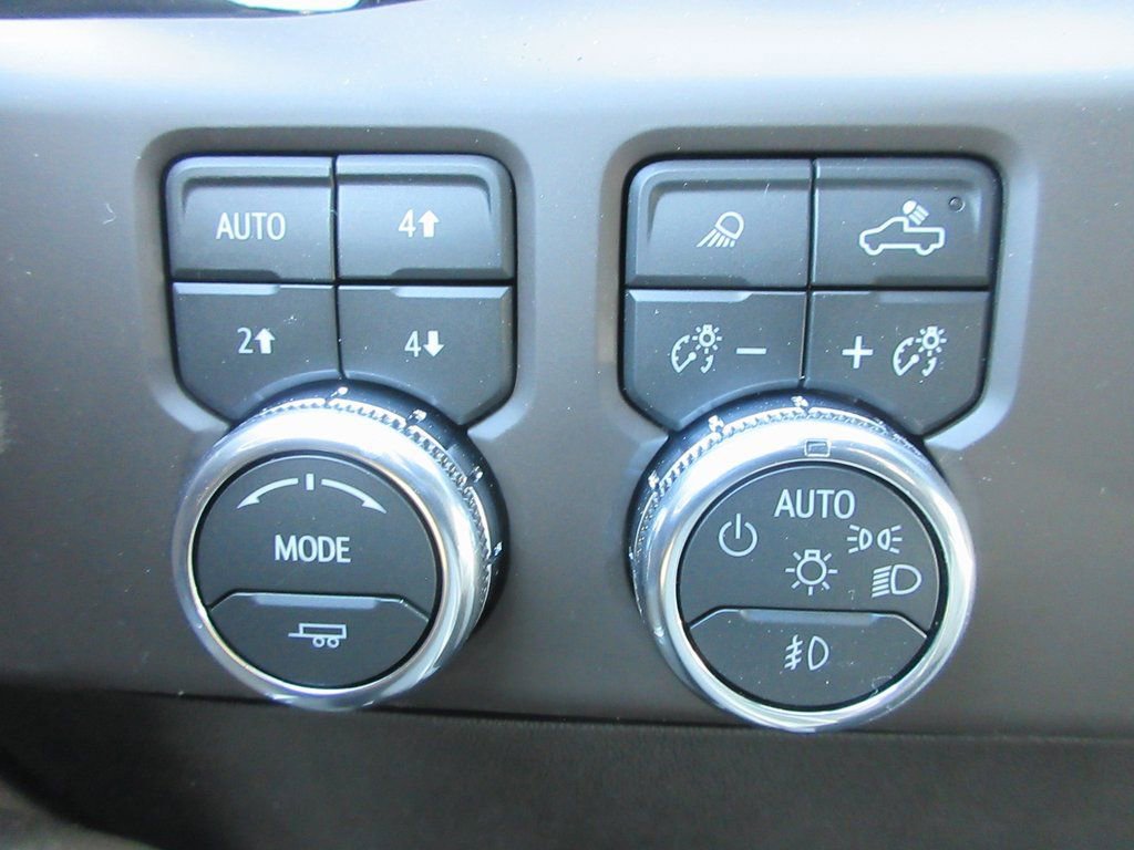 New 2026 GMC Sierra 2500 Denali w/ Denali Reserve Package image 18