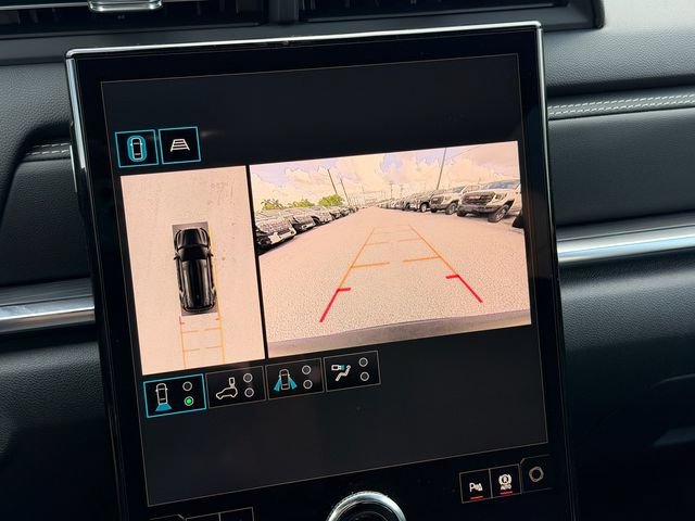 New 2027 GMC Terrain Elevation w/ Elevation Premium Package FWD image 17