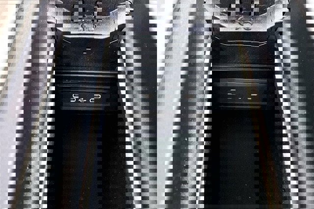 Certified 2025 Mercedes-Benz GLA 250 4MATIC image 19