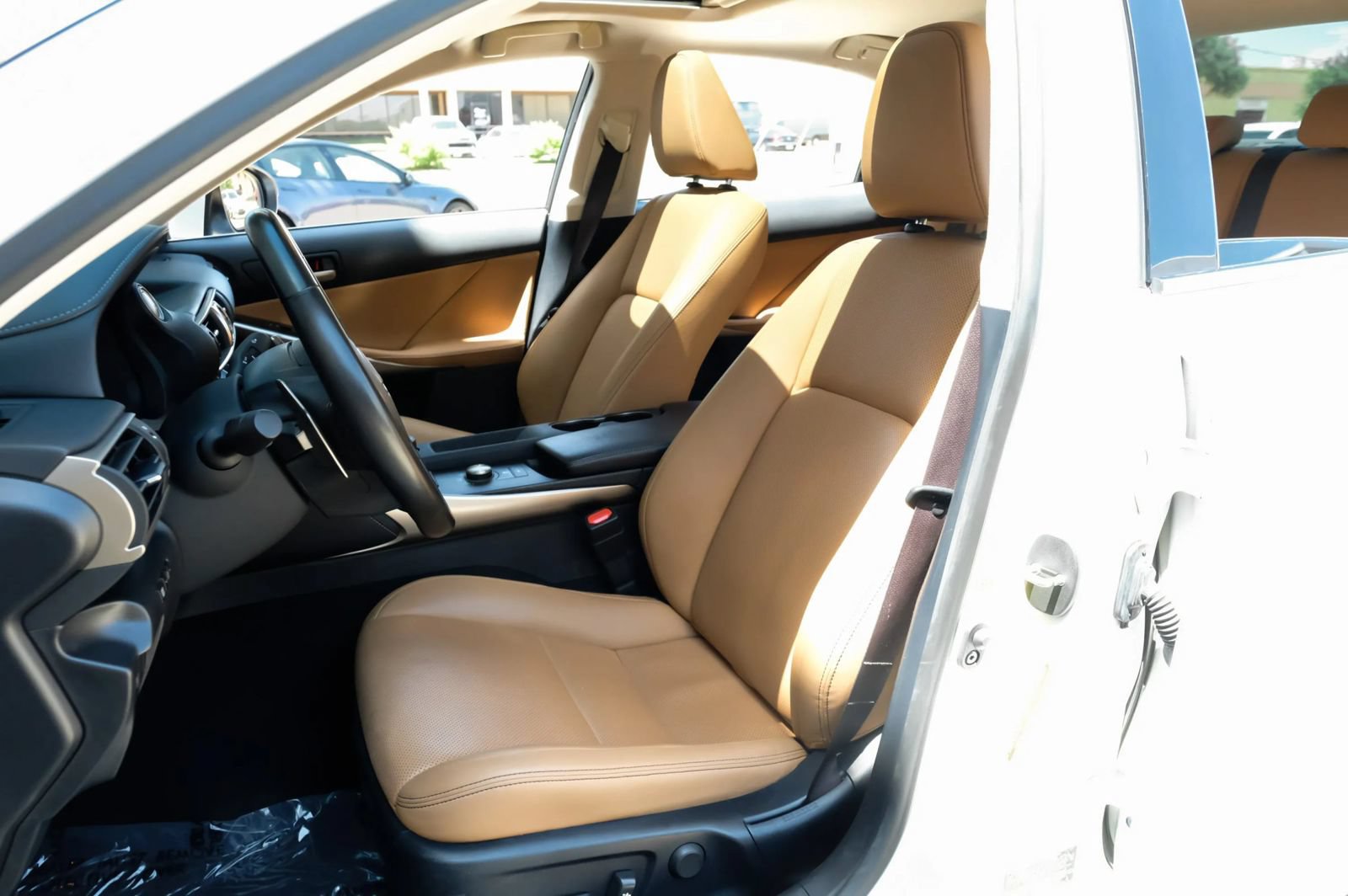 Used 2018 Lexus IS 300 AWD w/ Premium Package image 38