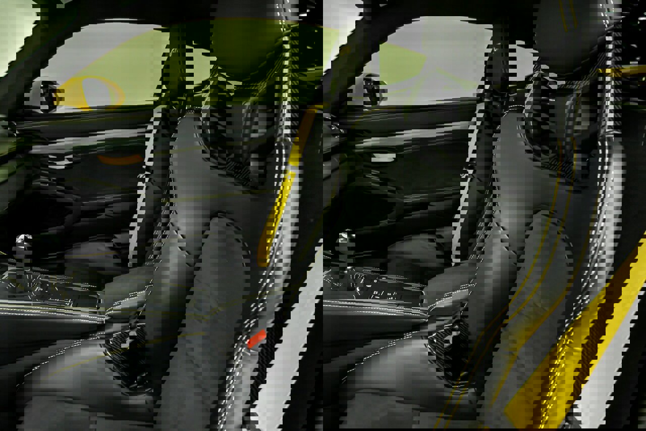 Used 2020 Porsche 718 Cayman GT4 image 21