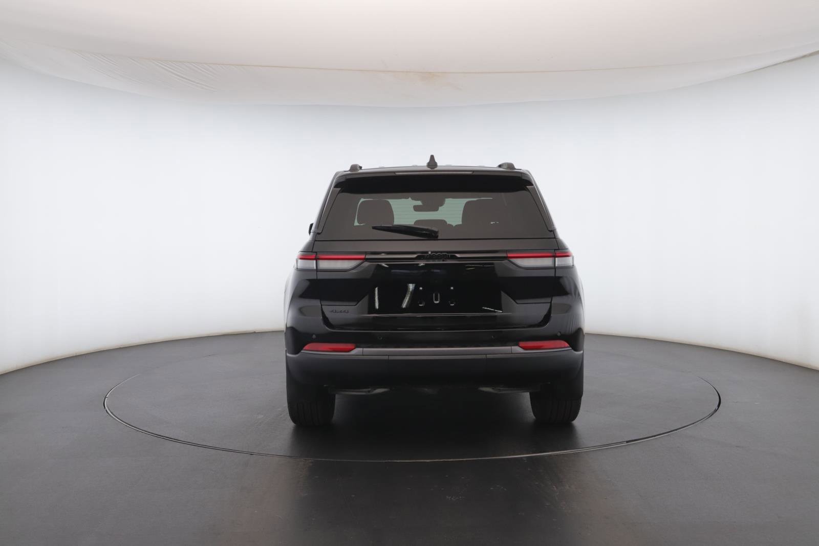 New 2026 Jeep Grand Cherokee Limited w/ Limited Altitude Package image 19