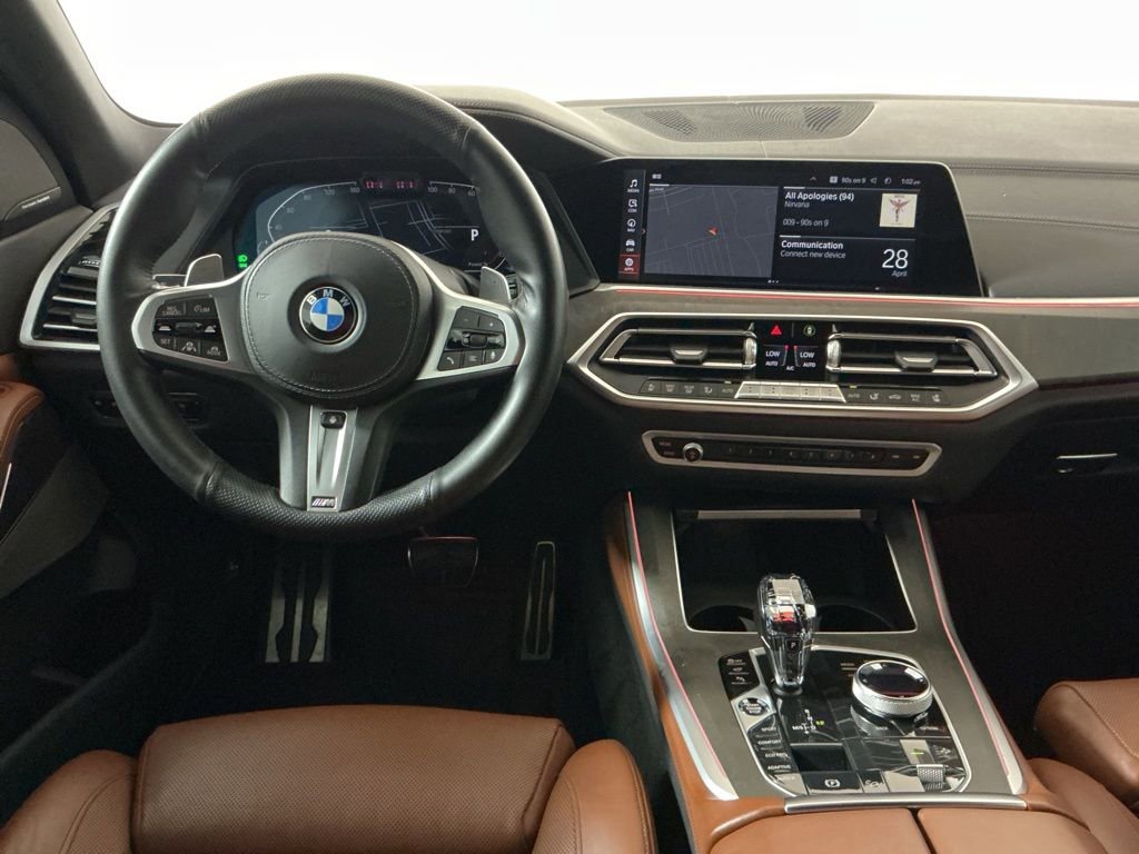 Used 2021 BMW X5 xDrive40i w/ M Sport Package AWD/4WD image 9