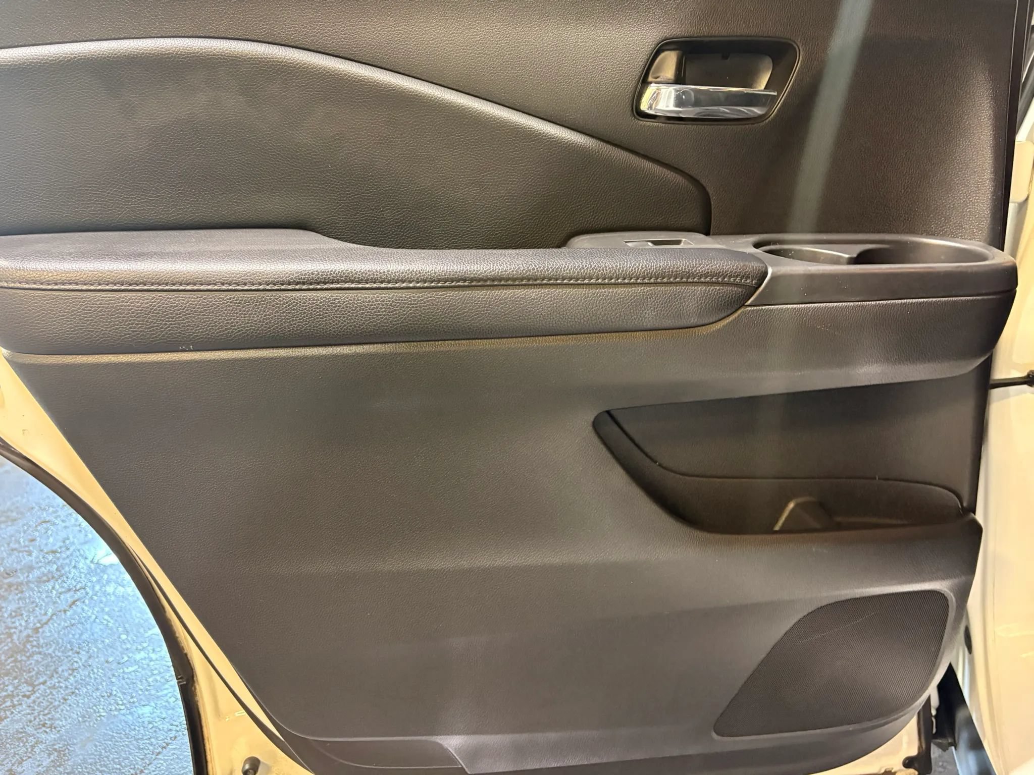 Used 2019 Honda Pilot Touring image 12