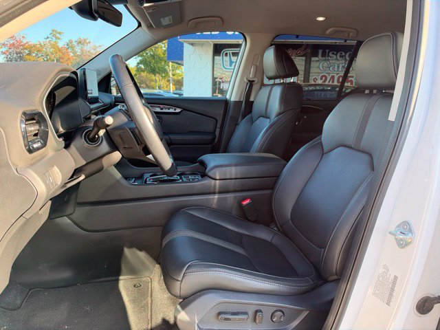 Used 2023 Honda Pilot EX-L image 12