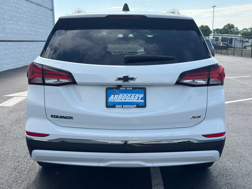 Used 2023 Chevrolet Equinox RS w/ LPO, Floor Liner Package FWD image 7