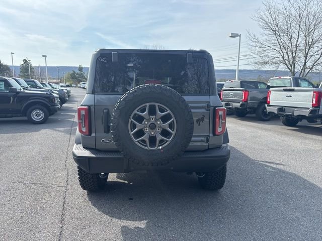 New 2025 Ford Bronco Badlands image 4