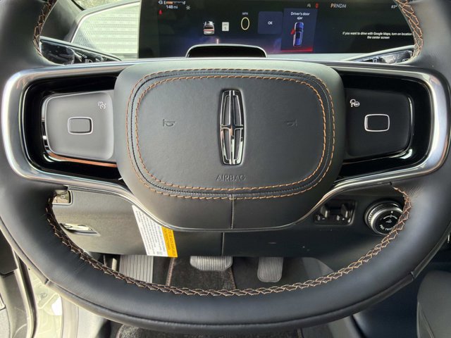 New 2026 Lincoln Navigator Black Label image 26