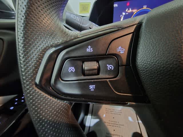 Used 2024 Chevrolet Trax LT FWD image 21