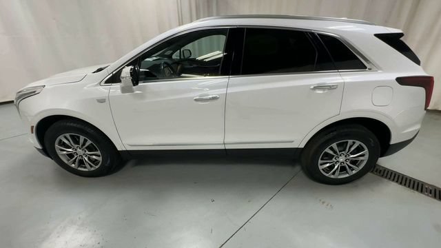 Certified 2023 Cadillac XT5 Premium Luxury FWD image 5