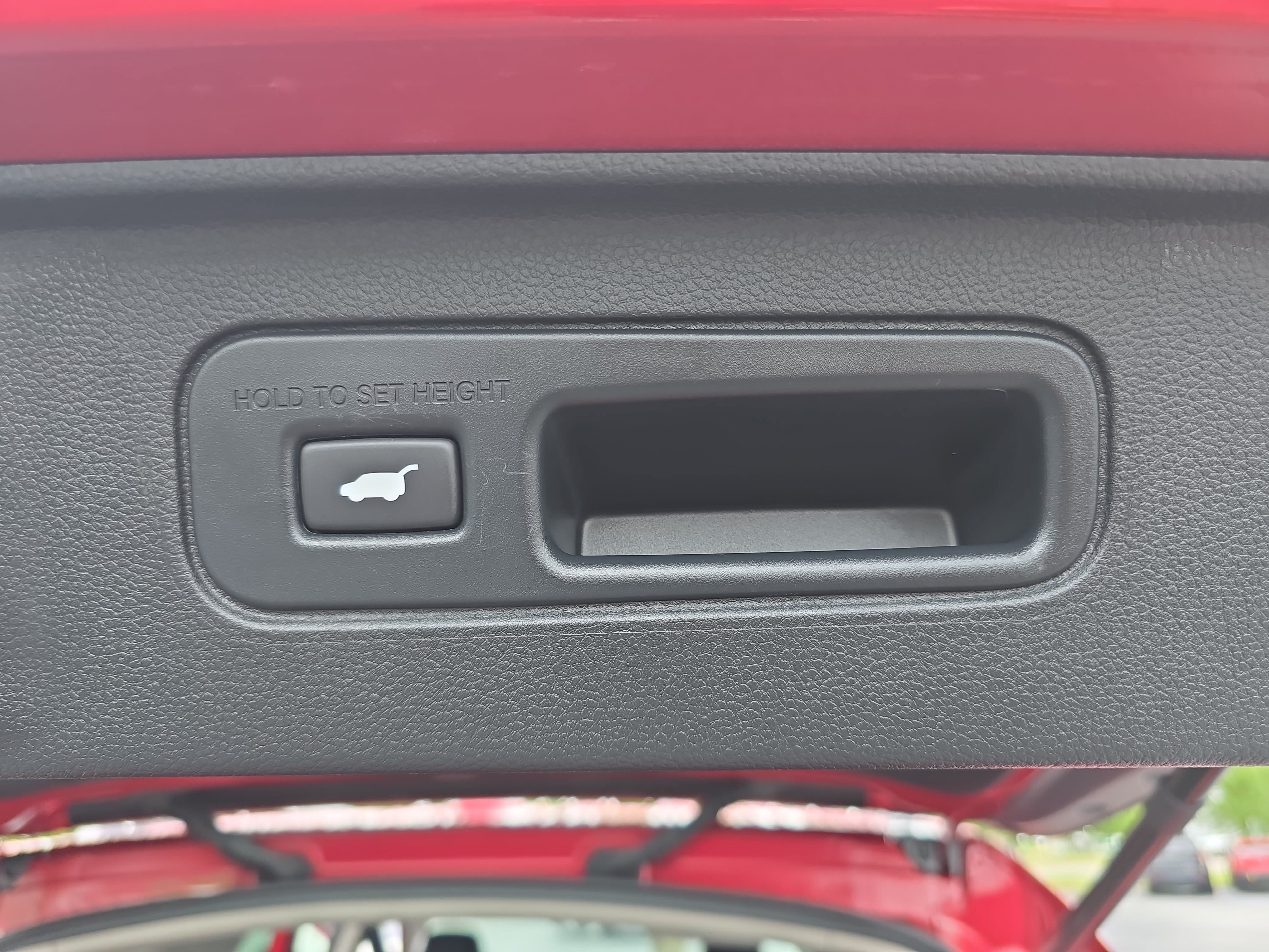 Used 2024 Honda Pilot Touring image 14