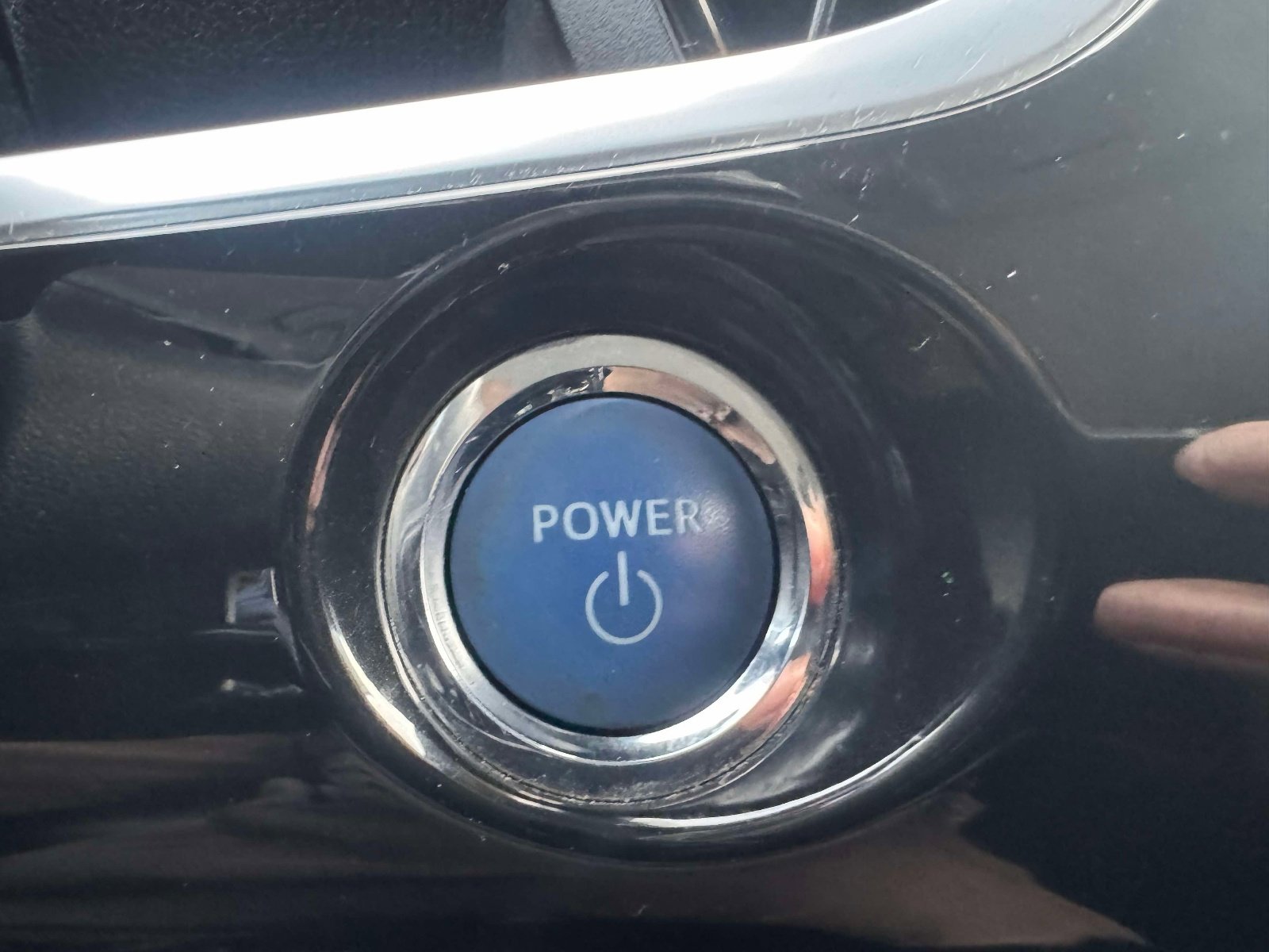 Used 2017 Toyota Prius Prime Premium image 30