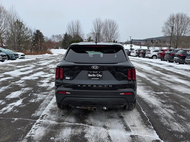 Used 2021 Kia Sorento LX image 7